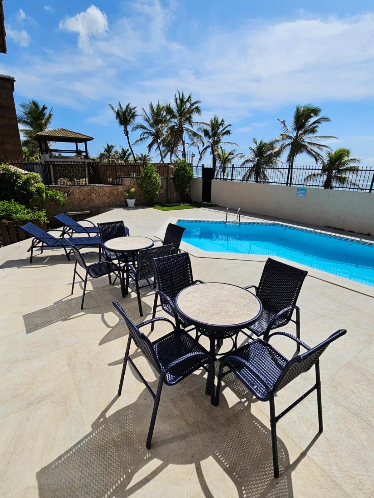 Casa Beira Mar Em Praia Do Flamengo Салвадор Екстериор снимка